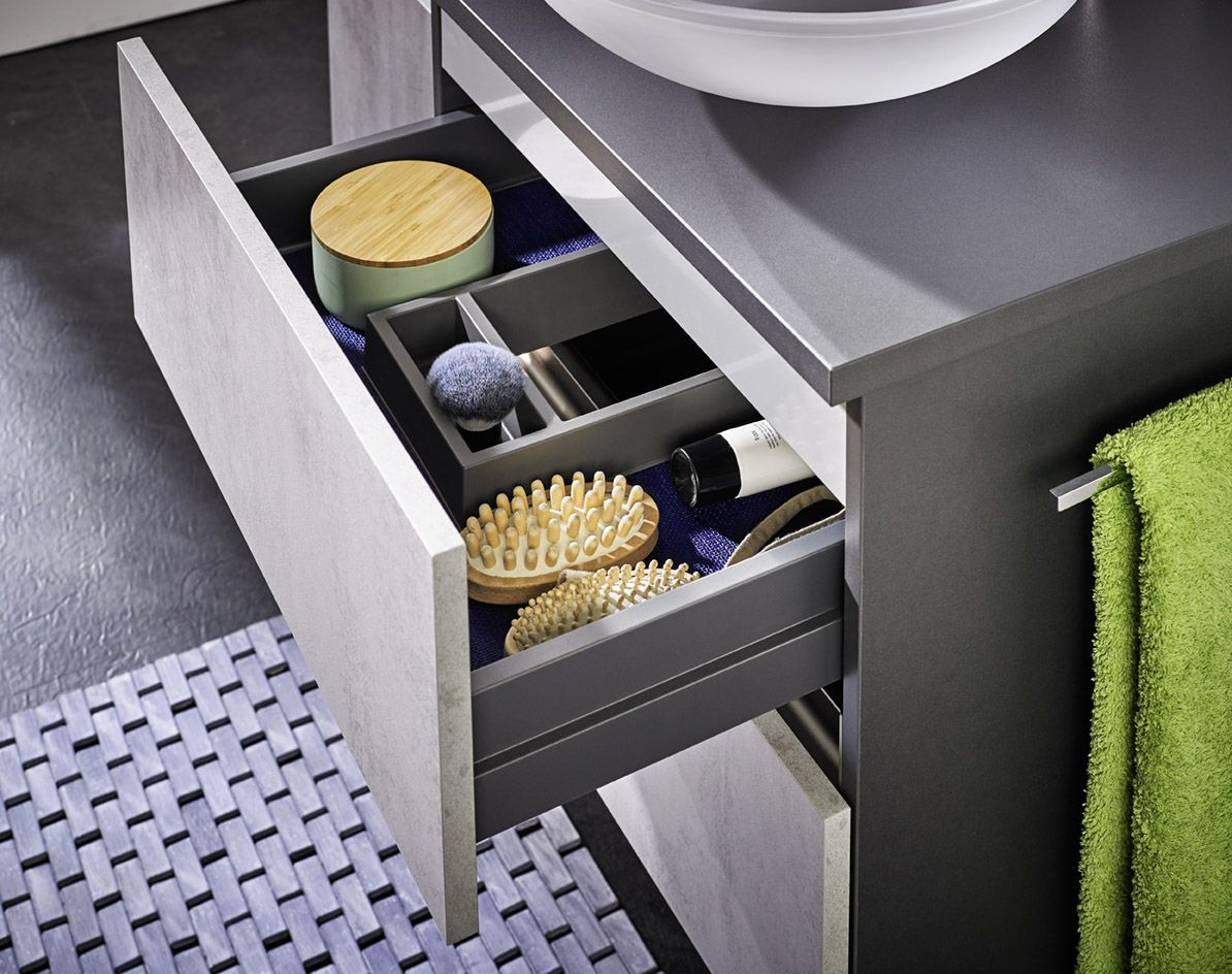 STOERMER_ALTBAU_BAD_DET1_small